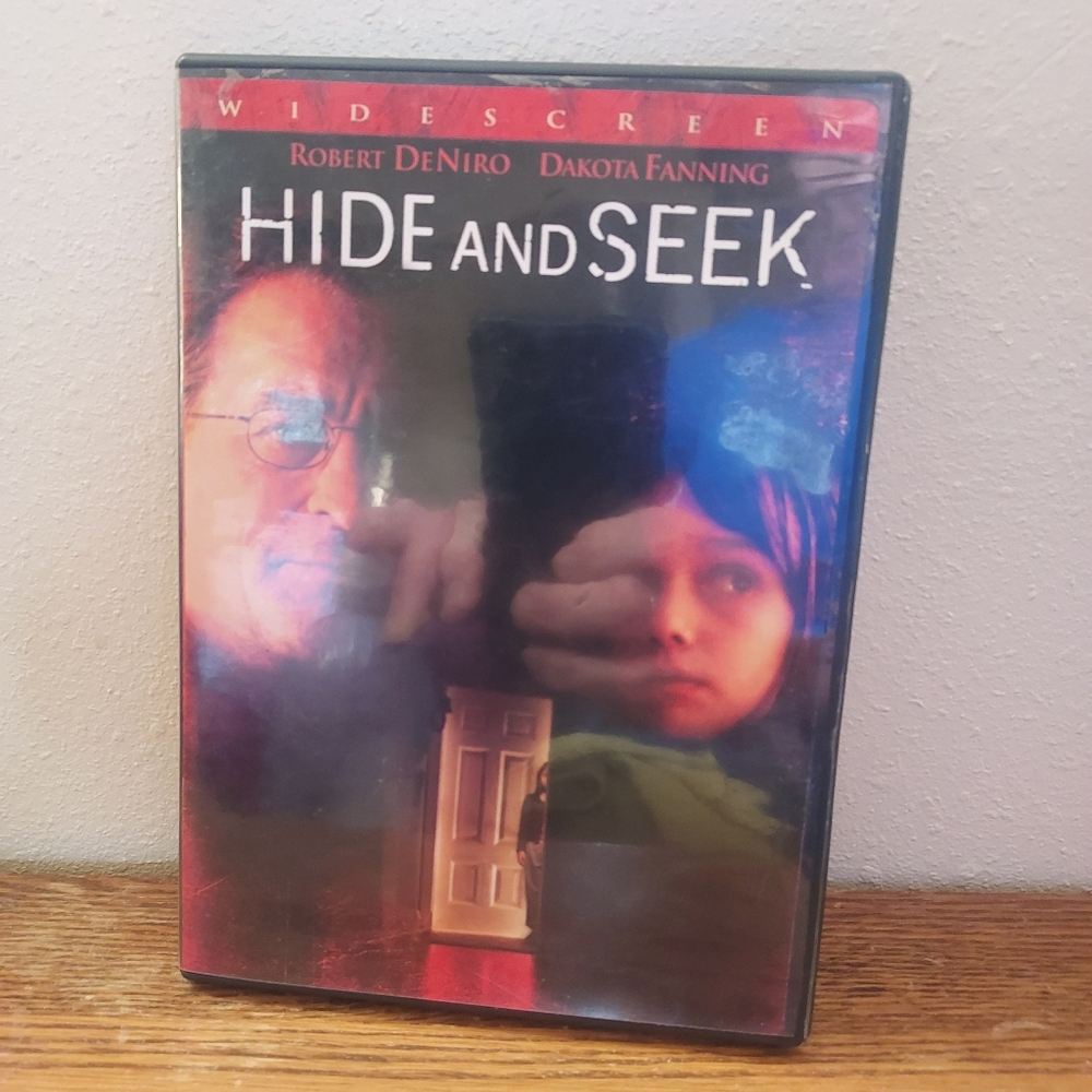 Hide and Seek (DVD, 2005) Pre-Owned Tested Working Great Shape Great Movie